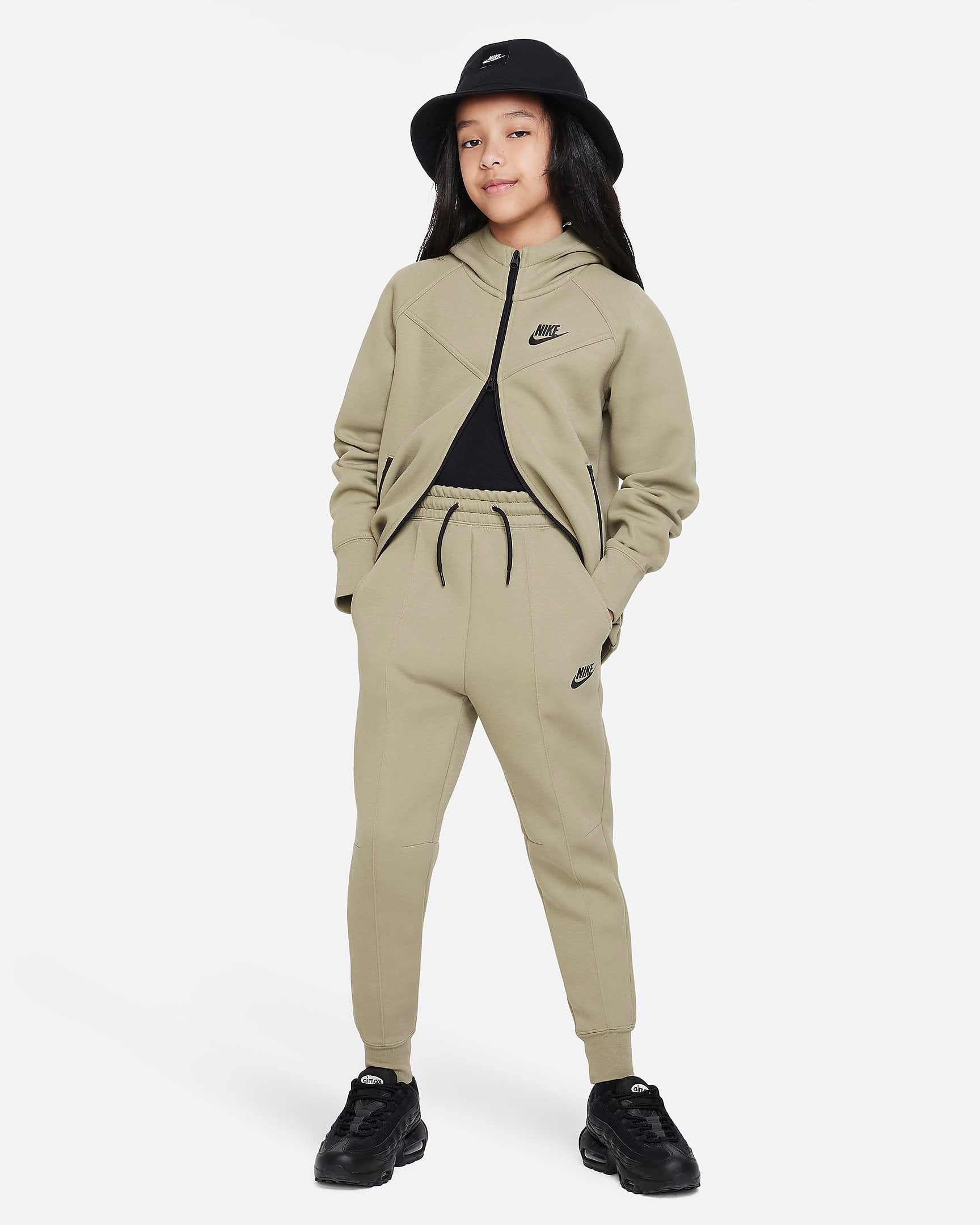 Image of Юношески Панталон NIKE G NSW TCH FLC JGGR - Ballistic-sport